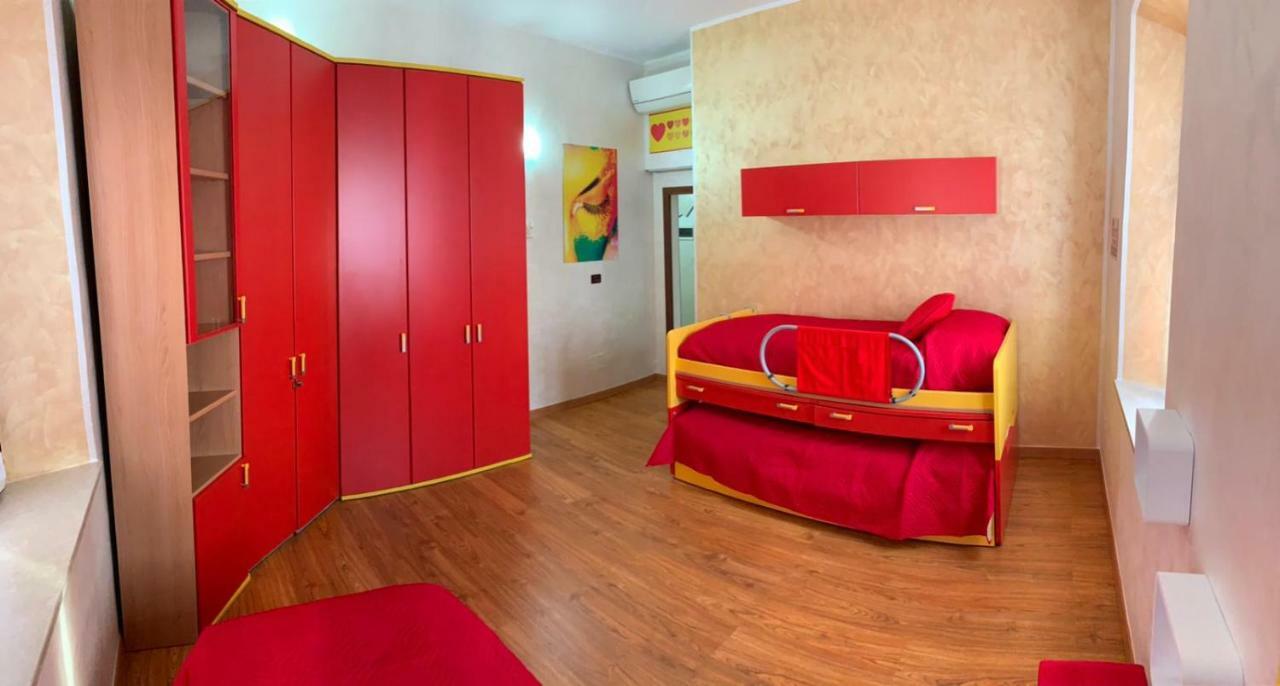 Apartment La Regina Del Garda Peschiera del Garda